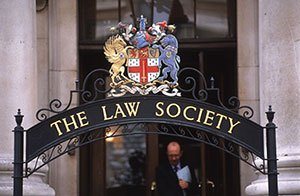 Brexit saves Chancery Lane’s bacon as Government backs off proposals to split SRA from Law Society