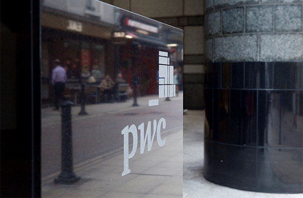 Ashurst’s London pensions head makes move to PwC legal
