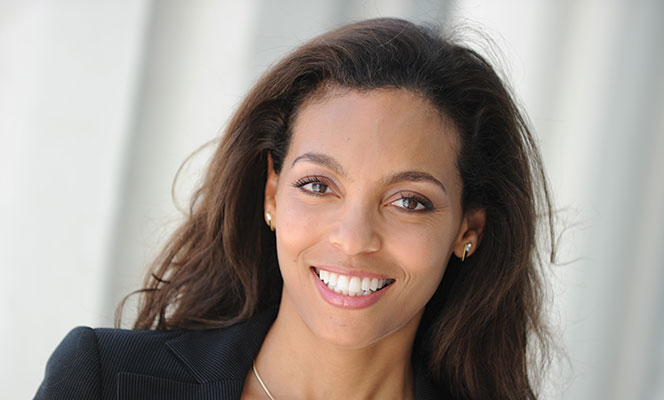Ingrid Pierce, Walkers