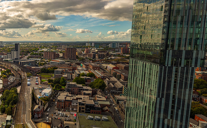 Freshfields concludes redundancies in Manchester, with around 20 paralegals axed