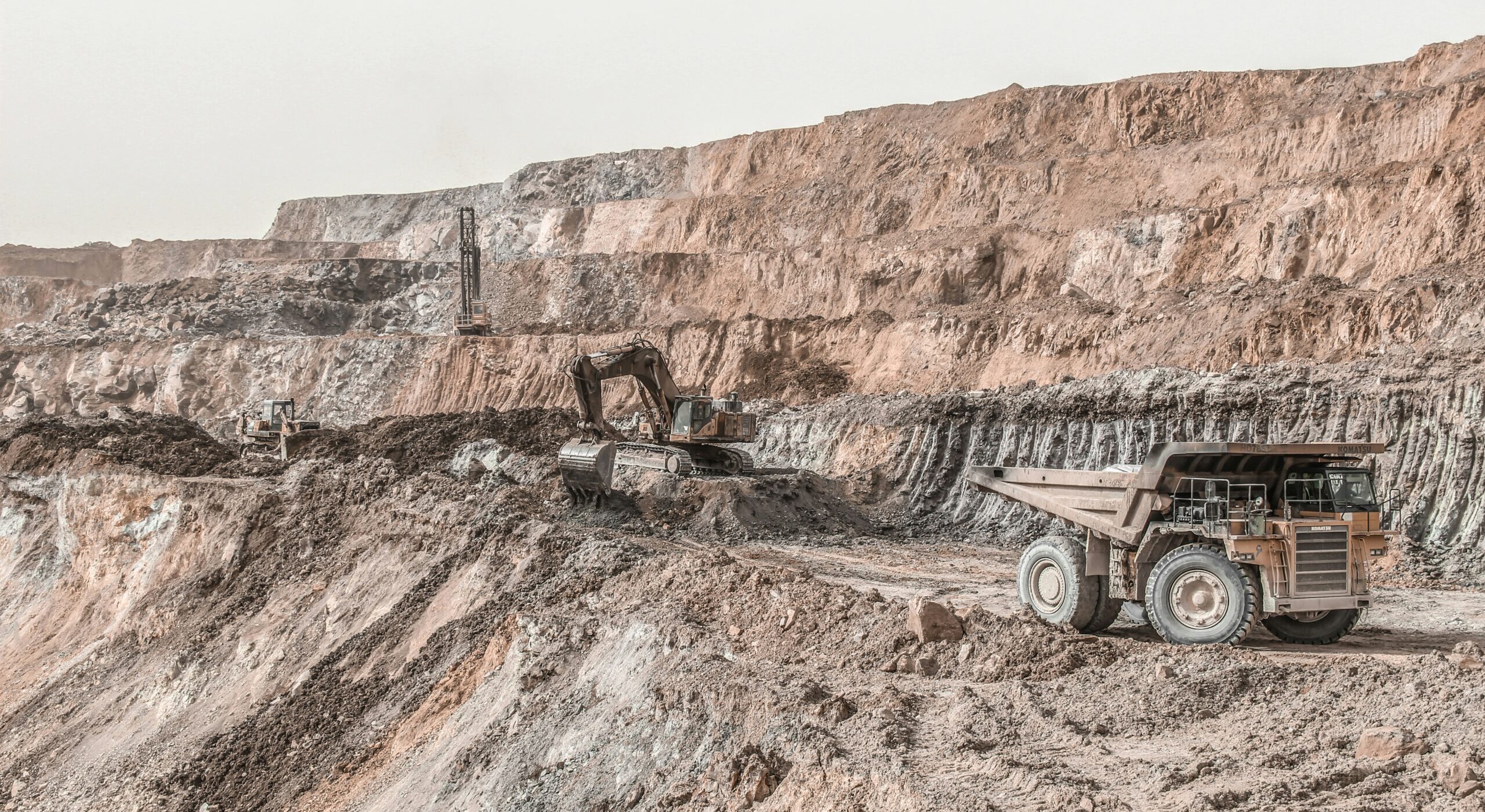 Latham, Wachtell and Freshfields steer $69bn Anglo American–Teck tie-up