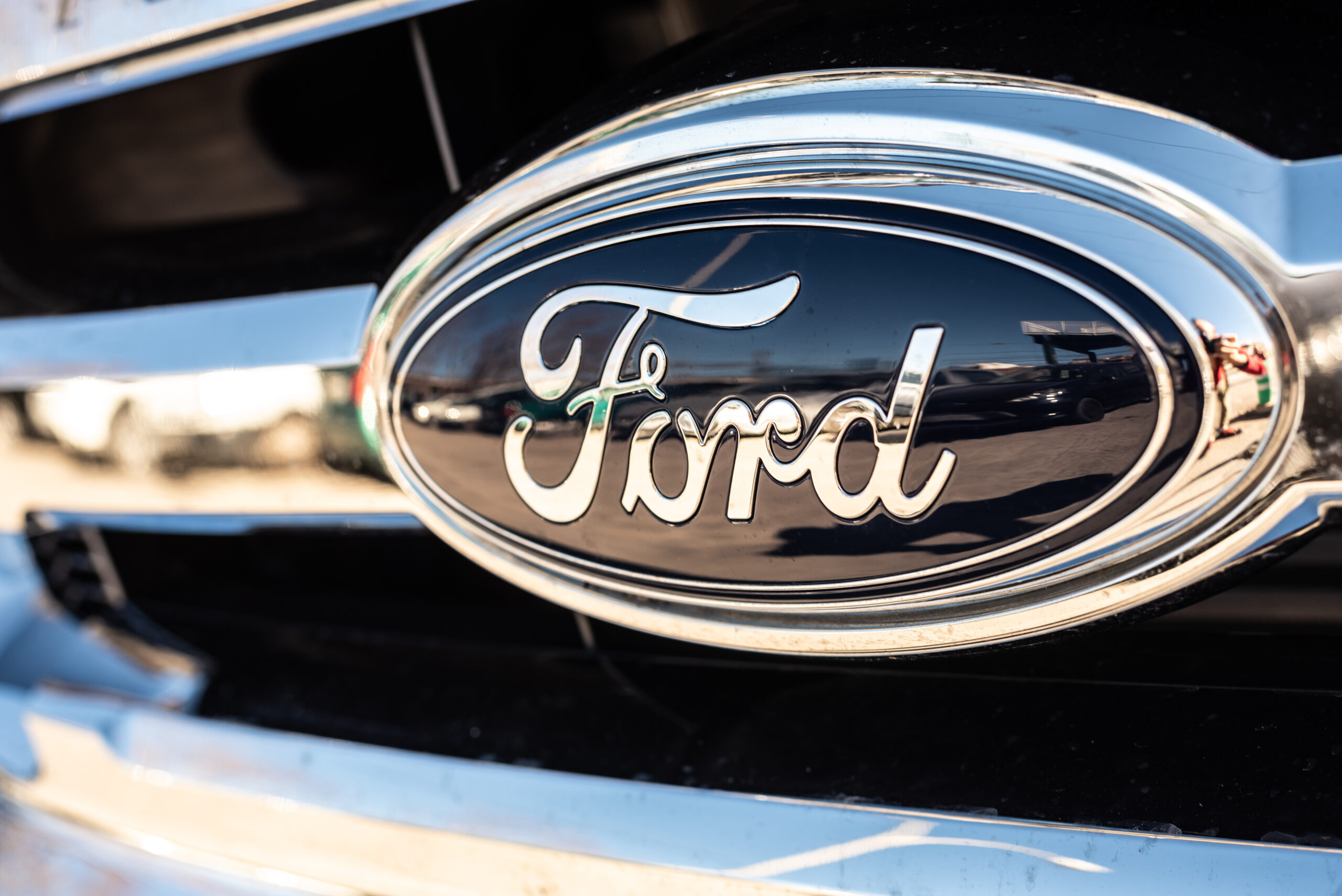 Trio of firms in driving seat on Legal & General’s £4.6bn pension buy-in with Ford