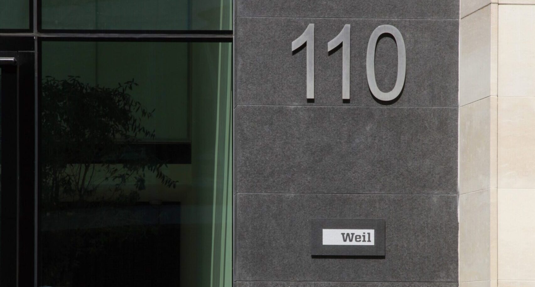 Weil takes A&O Shearman fund finance leader in latest City push