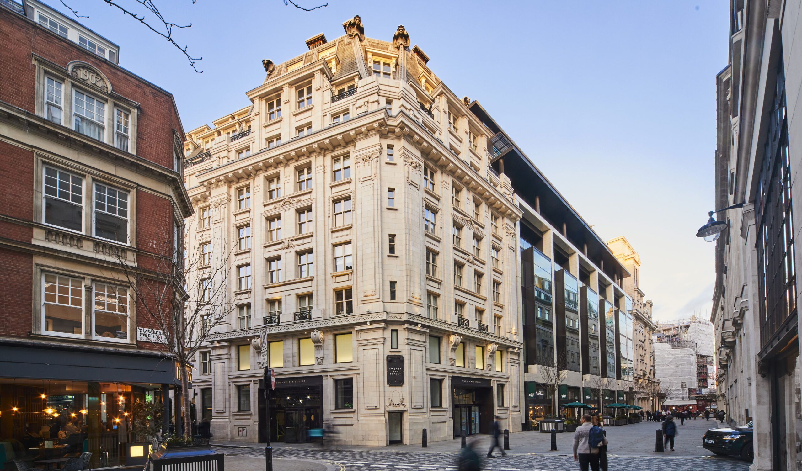 Weil PE partner lands at Paul Weiss