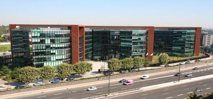 Debevoise and Paul Weiss lead as Schneider Electric acquires PTC for $22.6bn